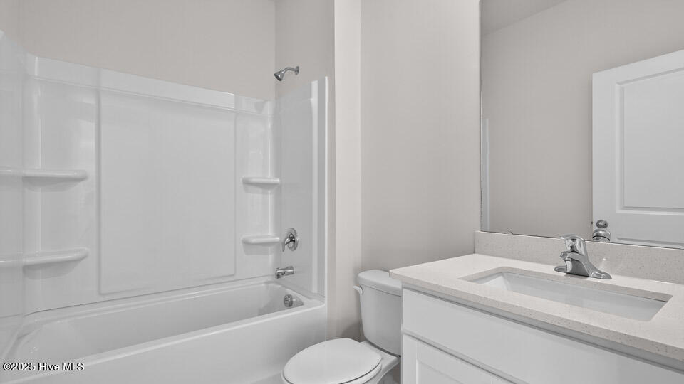 665 Wilder Bloom Path Aberdeen, NC 28315 - Photo 31 of 43 Bathroom