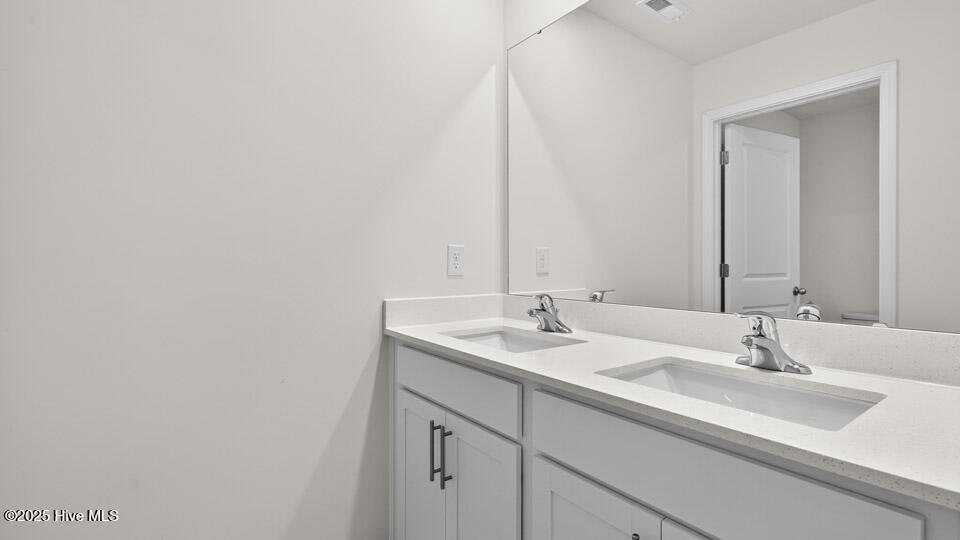 665 Wilder Bloom Path Aberdeen, NC 28315 - Photo 32 of 43 Bathroom