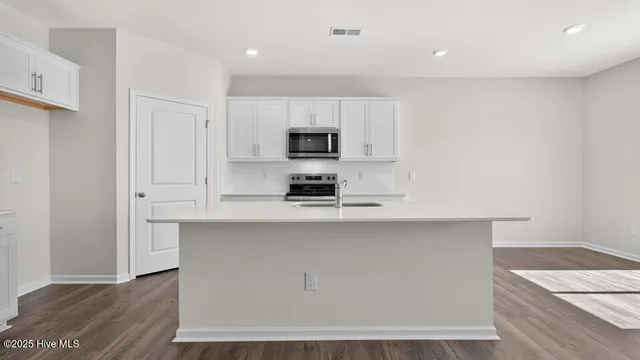 $365,940 | 665 Wilder Bloom Path, Aberdeen, NC 28315