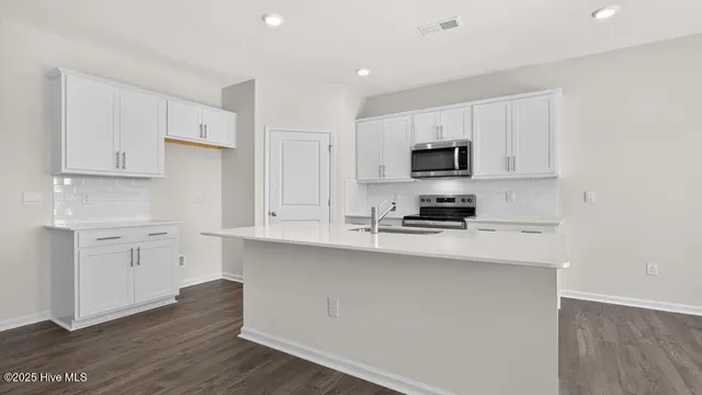 $365,940 | 665 Wilder Bloom Path, Aberdeen, NC 28315