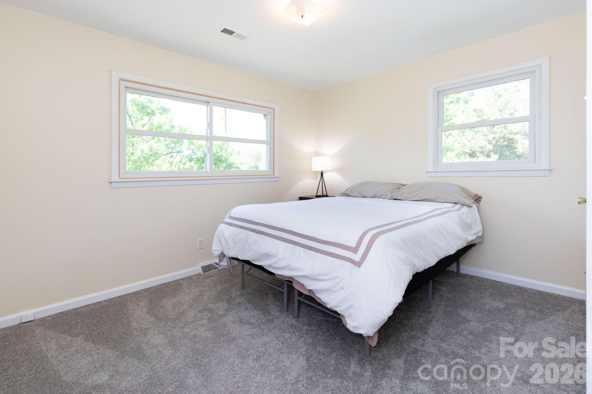 40 Wagon Road Asheville, NC 28805 - Photo 13 of 27