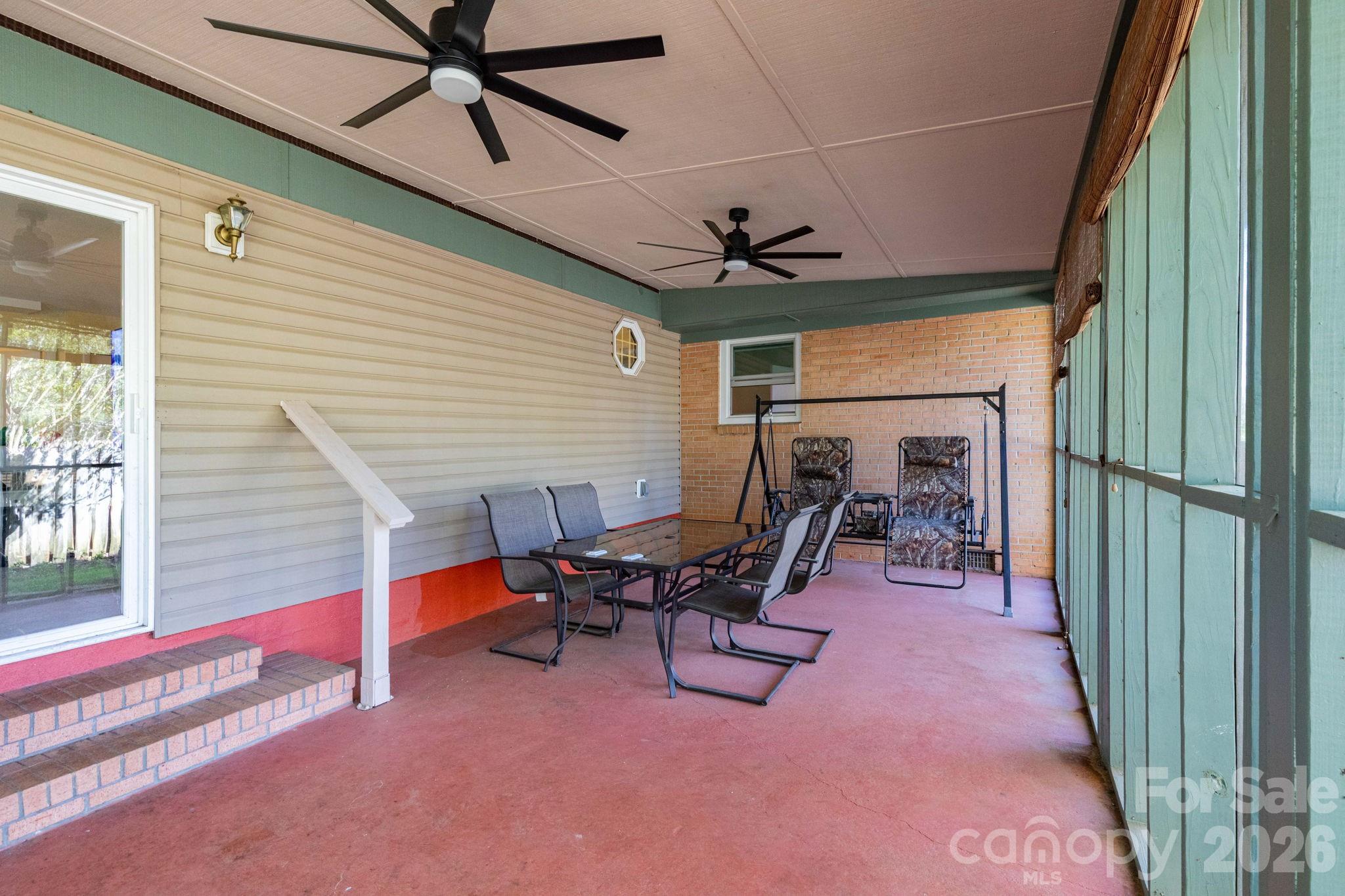 40 Wagon Road Asheville, NC 28805 - Photo 18 of 27