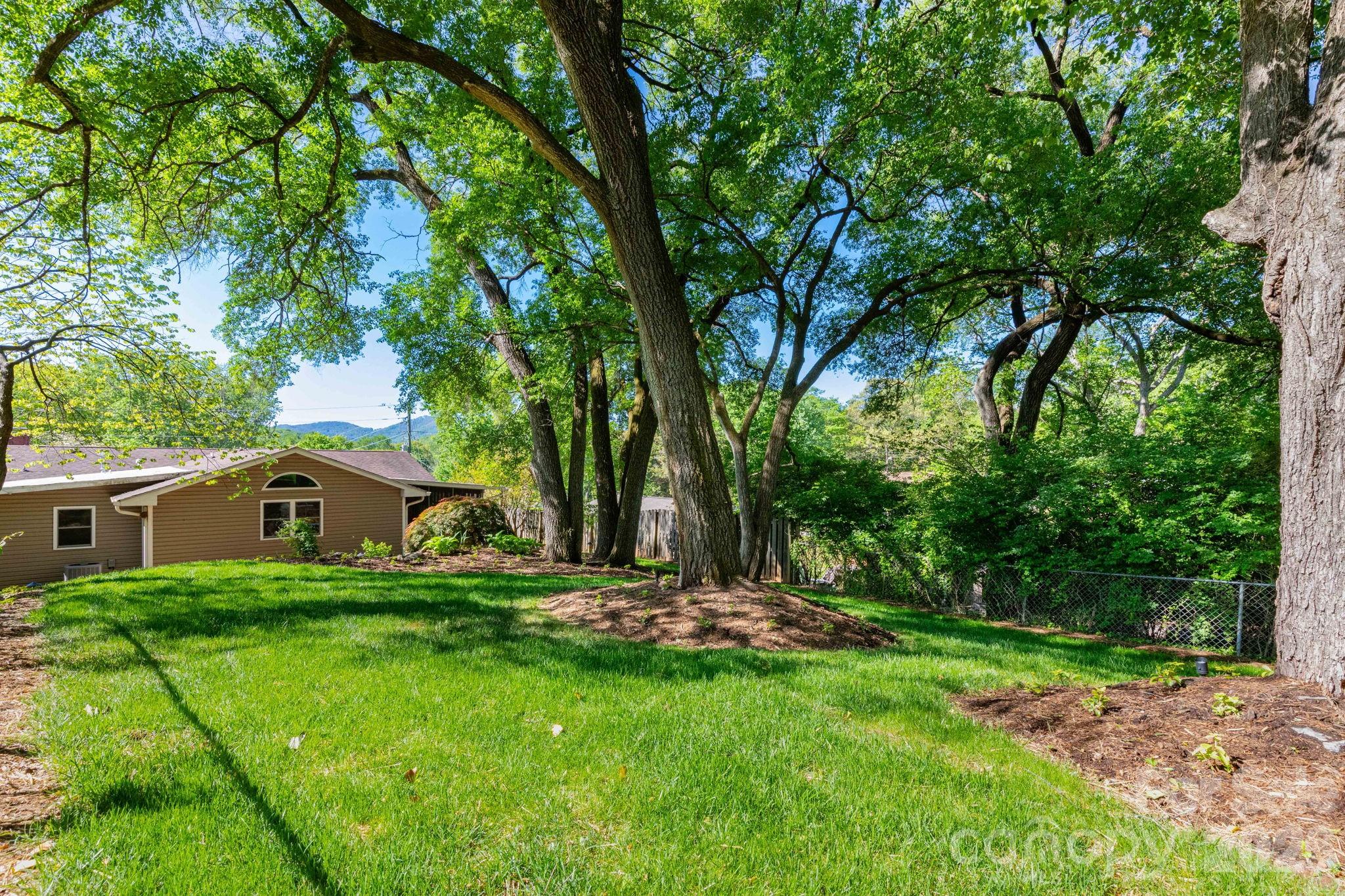 40 Wagon Road Asheville, NC 28805 - Photo 26 of 27