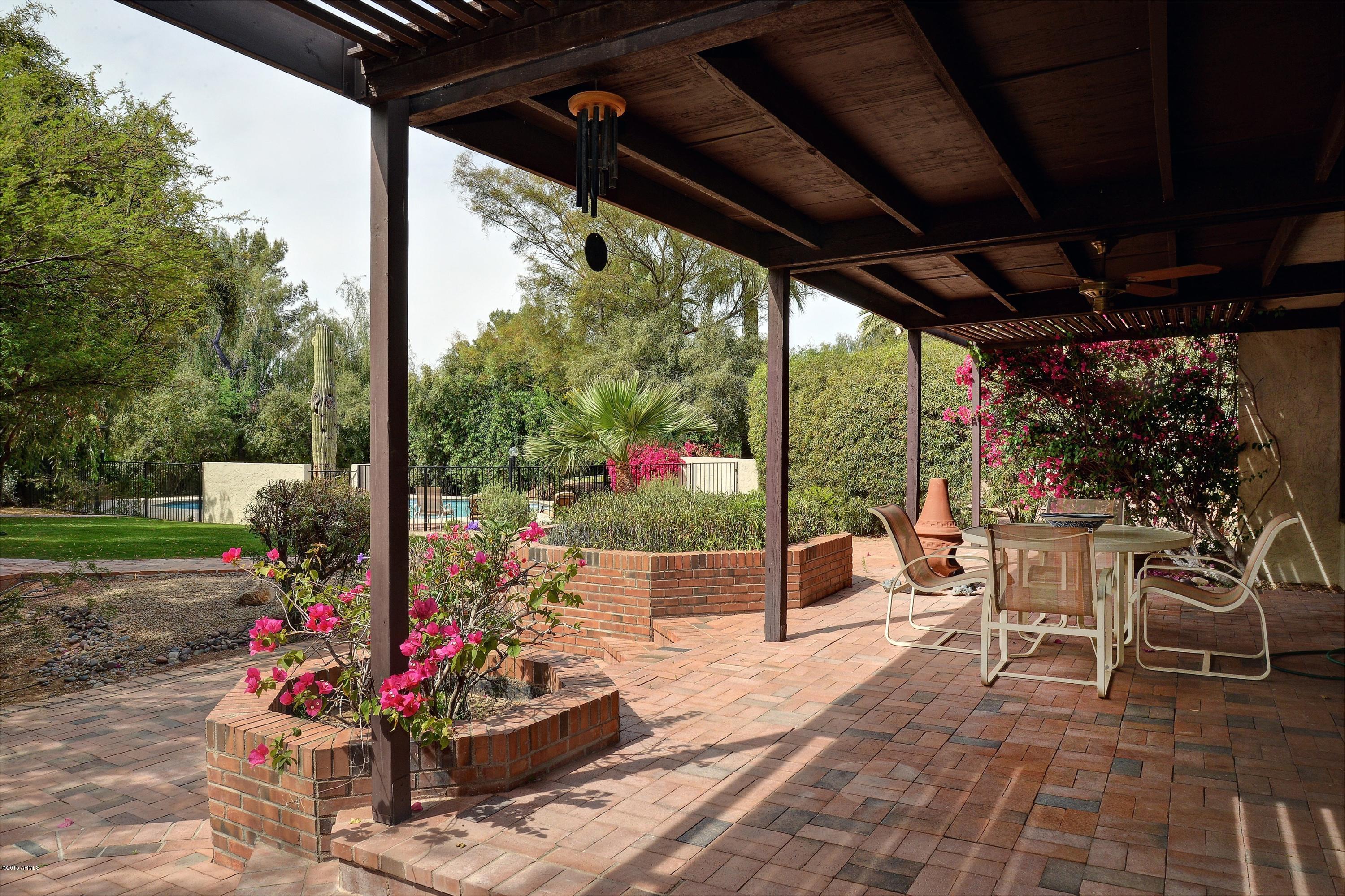 5421 East Camello Road Phoenix, AZ 85018 - Photo 21 of 24 027_Patio