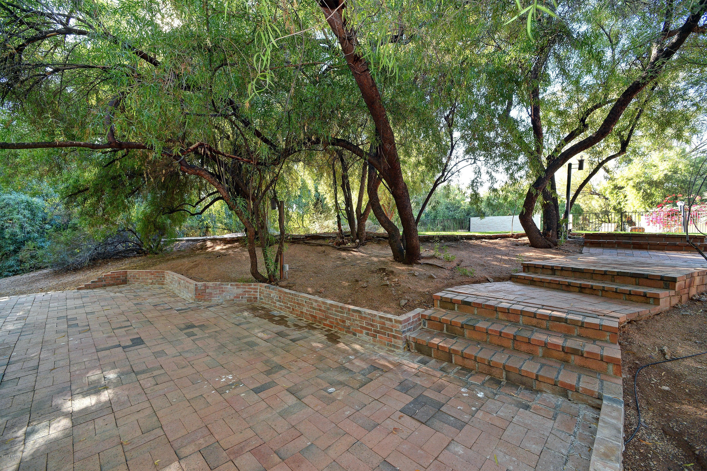 5421 East Camello Road Phoenix, AZ 85018 - Photo 23 of 24 017_Backyard