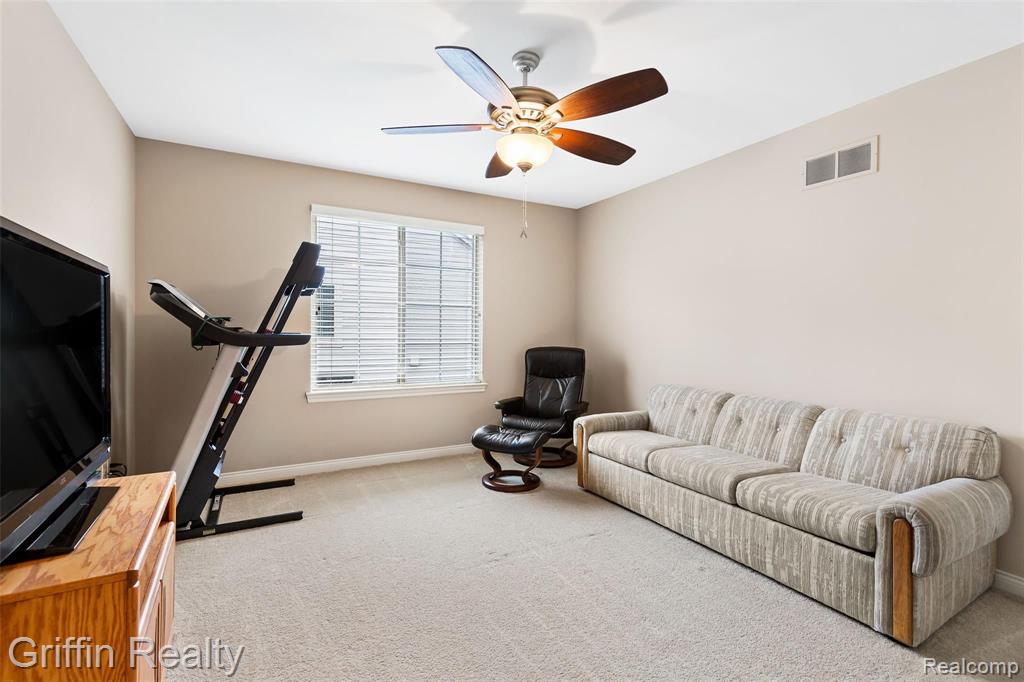 3763 Windingbrook Circle, Unit 35 Rochester Hills, MI 48309 - Photo 31 of 44