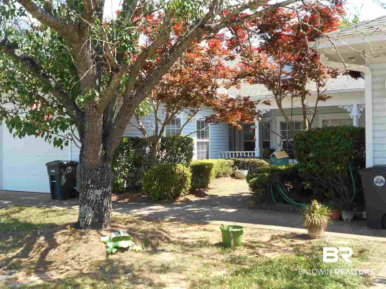 104 Homestead Village, Unit 10 Fairhope, AL 36532 - Photo 1 of 12 Main