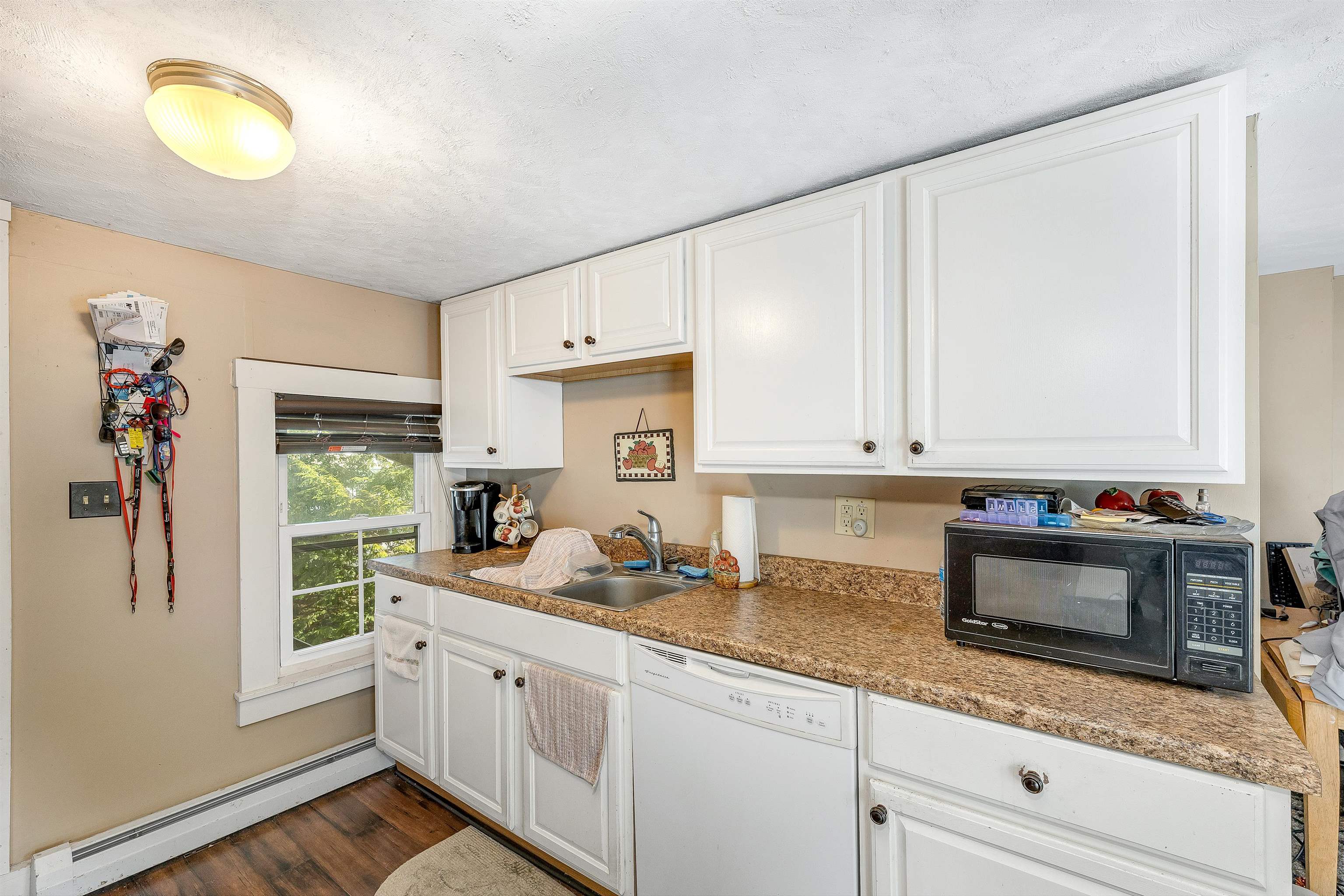 103 Main Street Alton, NH 03809 - Photo 11 of 40