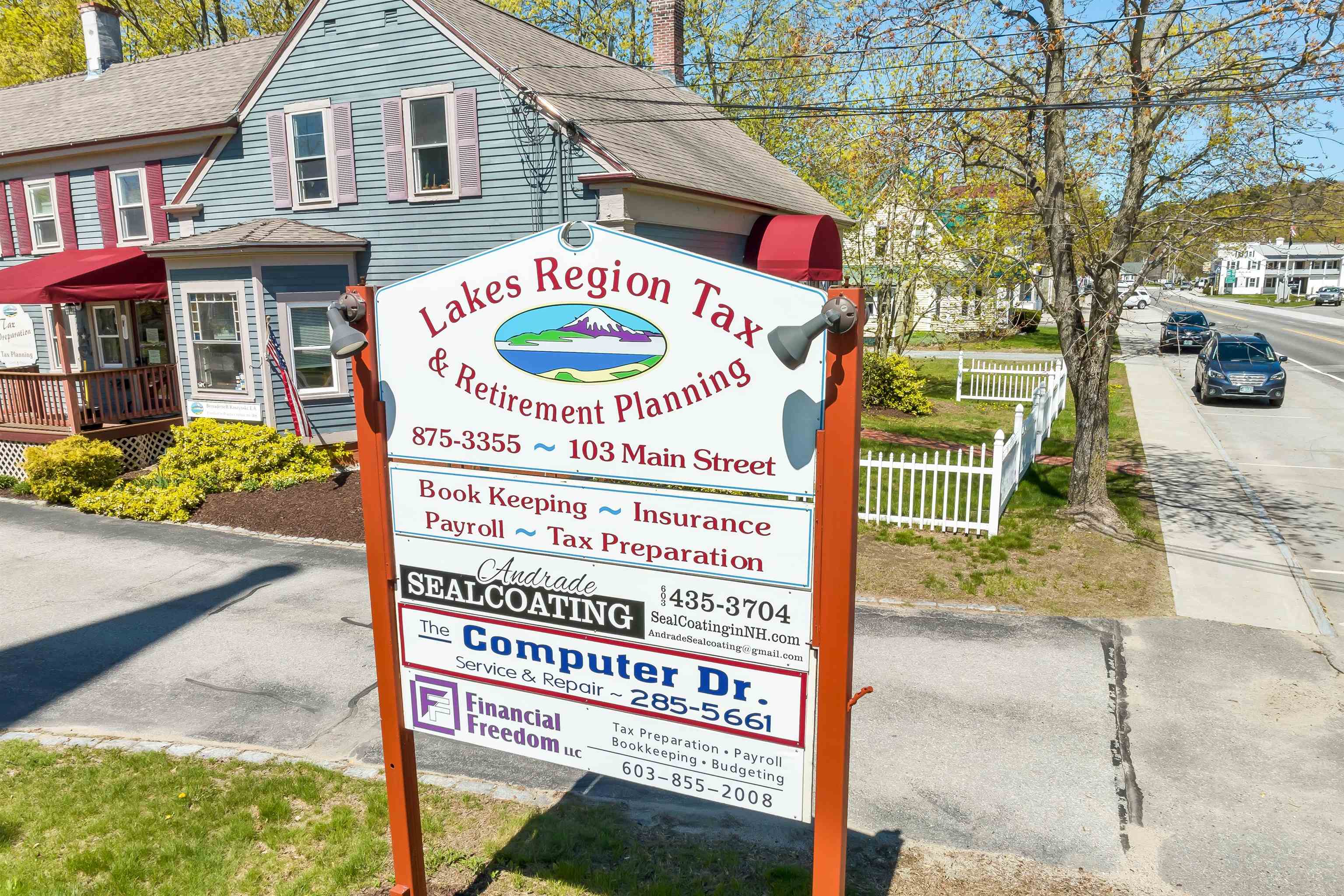 103 Main Street Alton, NH 03809 - Photo 3 of 40