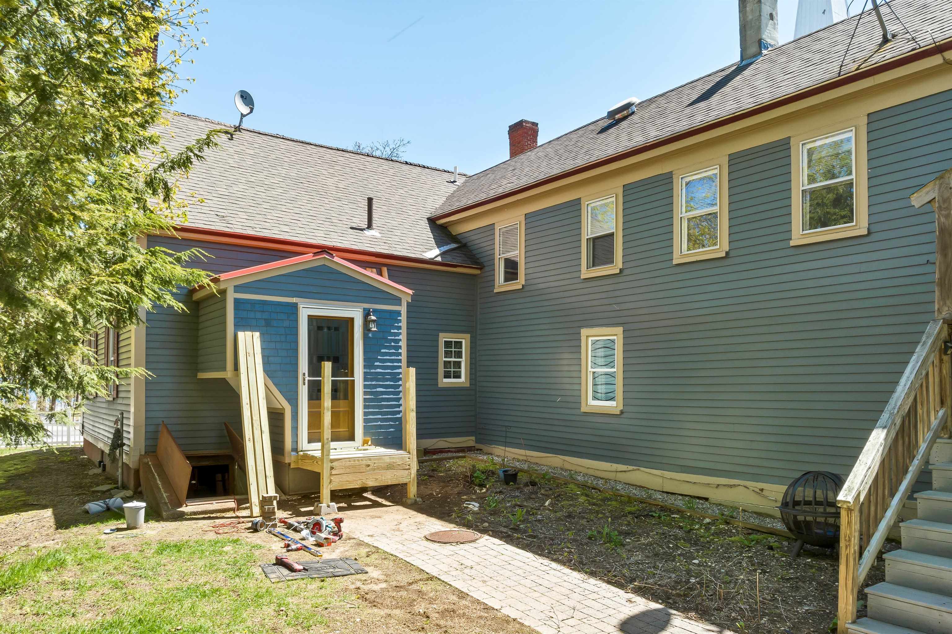 103 Main Street Alton, NH 03809 - Photo 7 of 40