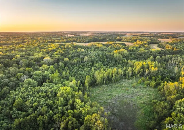 $185,000 | 3422 Hagaman Road, Hettick, IL 62649