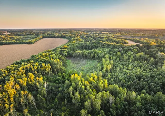 $185,000 | 3422 Hagaman Road, Hettick, IL 62649