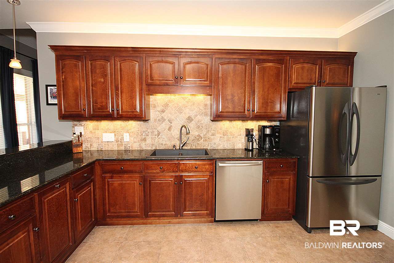 24915 Bosbyshell Avenue Daphne, AL 36526 - Photo 24 of 48 Kitchen