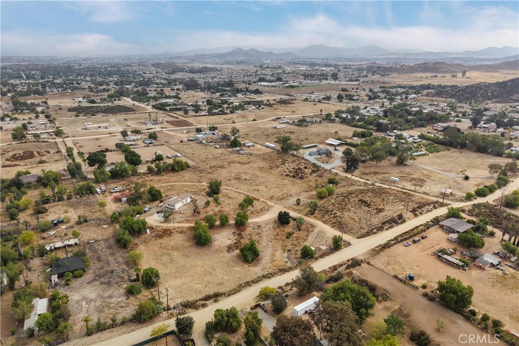 25661 Waldon Road Menifee, CA 92584 - Photo 3 of 26