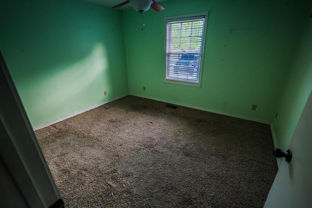 600 County Road 1503 Alba, TX 75410 - Photo 26 of 32 a view of room and window