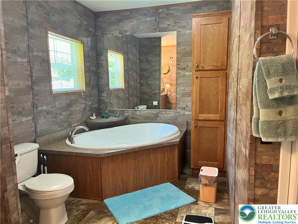 102 Restful Road Northampton, PA 18067 - Photo 16 of 26 Gallery Image 16