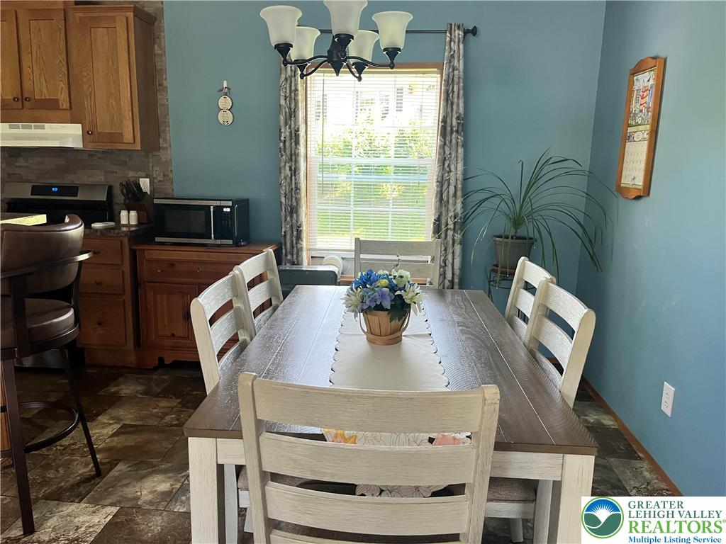 102 Restful Road Northampton, PA 18067 - Photo 5 of 26 Gallery Image 5
