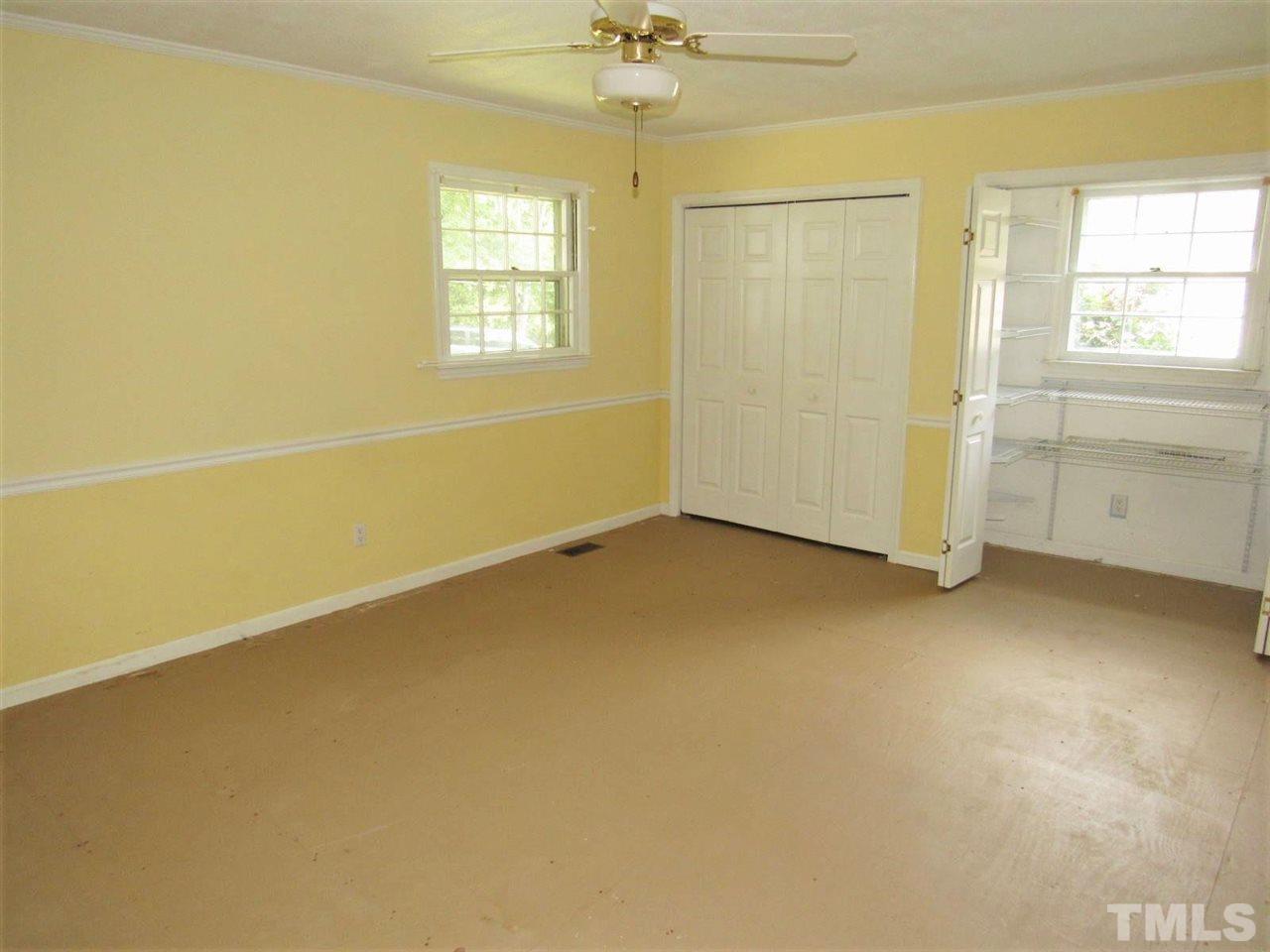511 Andover Road Durham, NC 27712 - Photo 12 of 28