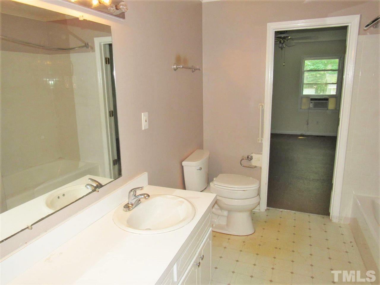 511 Andover Road Durham, NC 27712 - Photo 20 of 28