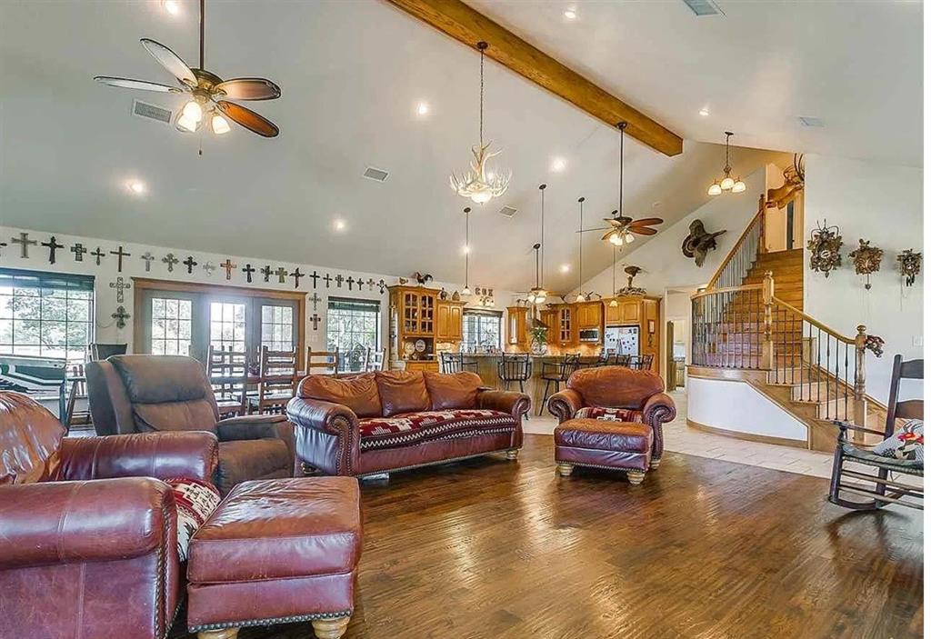 499 Ford Road Bowie, TX 76230 - Photo 9 of 40