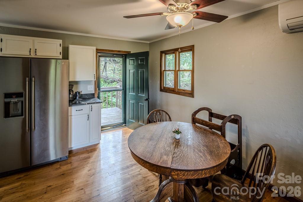 460 Harley Perry Road, Unit 1 Zionville, NC 28698 - Photo 10 of 45 Gallery Image 10
