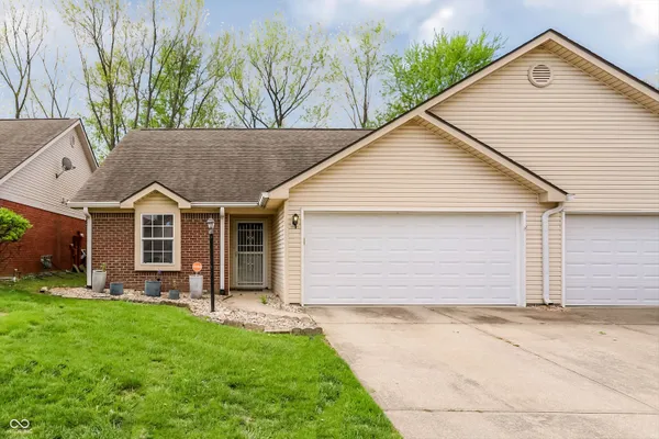 $220,000 | 3939 Gray Pond Court, Indianapolis, IN 46237