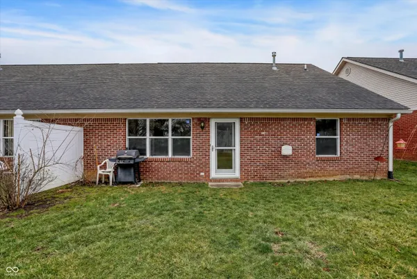 $220,000 | 3939 Gray Pond Court, Indianapolis, IN 46237