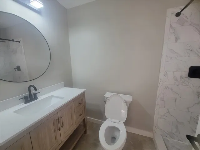 $2,000 | 356 30th Avenue, Vero Beach, FL 32968