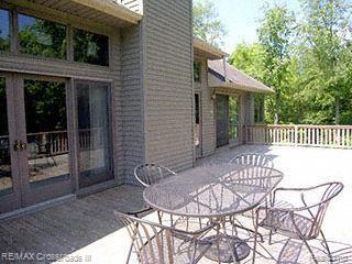 45652 Dunn Road Belleville, MI 48111 - Photo 10 of 12 Back Deck