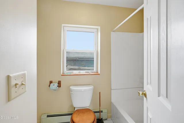 $255,000 | 847 5th Avenue, Troy, NY 12182