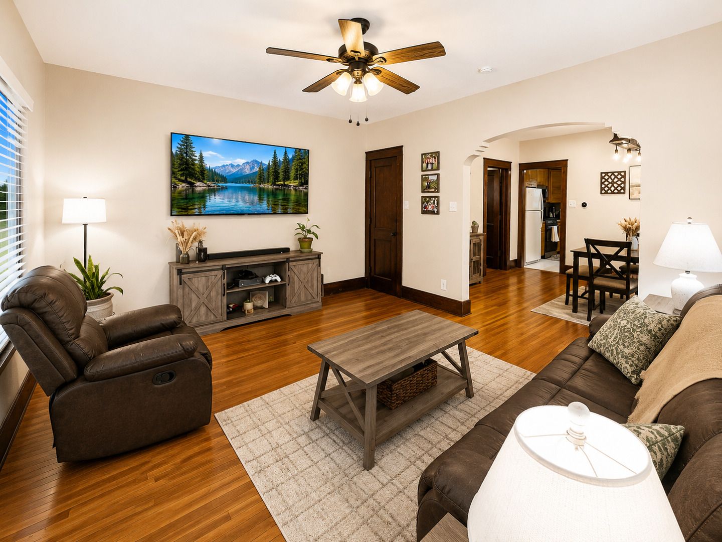 306 Gregory Street Normal, IL 61761 - Photo 5 of 44 Gallery Image 5