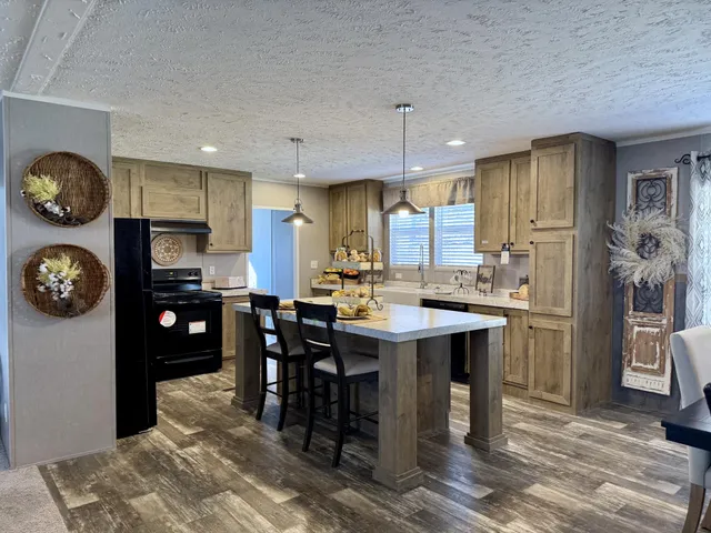 $449,000 | 6435 Back Valley Road, Evensville, TN 37332