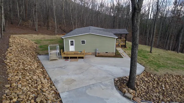 $449,000 | 6435 Back Valley Road, Evensville, TN 37332