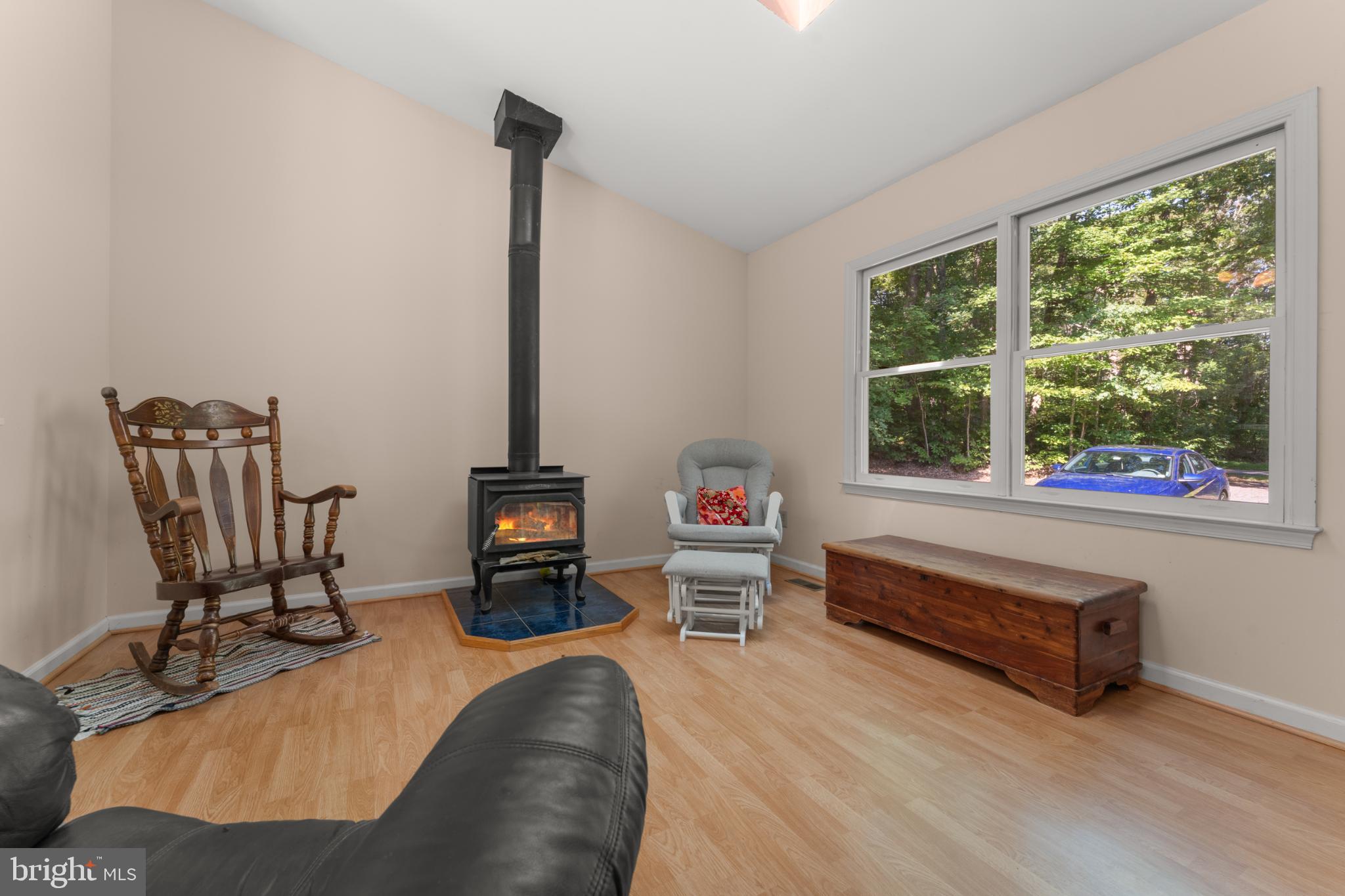 13175 Tower Road Unionville, VA 22567 - Photo 9 of 37 Cozy retreat with natural light and warmth.