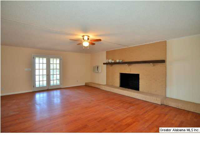 1594 Leota Road Gadsden, AL 35907 - Photo 2 of 29