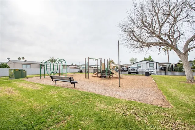 $194,900 | 25350 Santiago Drive, Unit 153, Moreno Valley, CA 92551