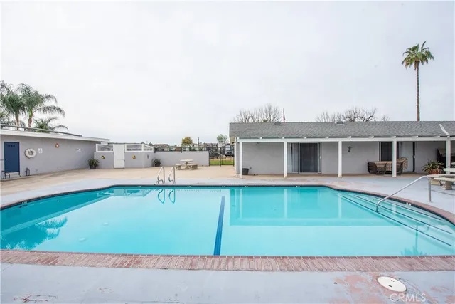 $194,900 | 25350 Santiago Drive, Unit 153, Moreno Valley, CA 92551