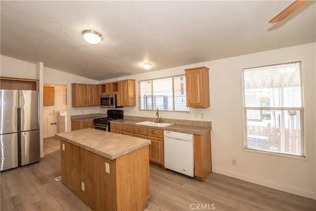 $194,900 | 25350 Santiago Drive, Unit 153, Moreno Valley, CA 92551