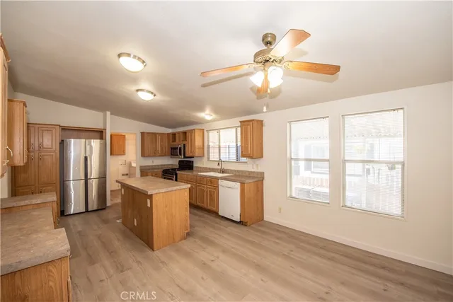 $194,900 | 25350 Santiago Drive, Unit 153, Moreno Valley, CA 92551