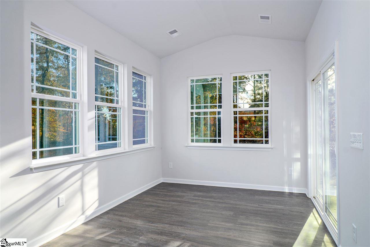 306 Penley Place Greenville, SC 29607 - Photo 8 of 19 Gallery Image 8