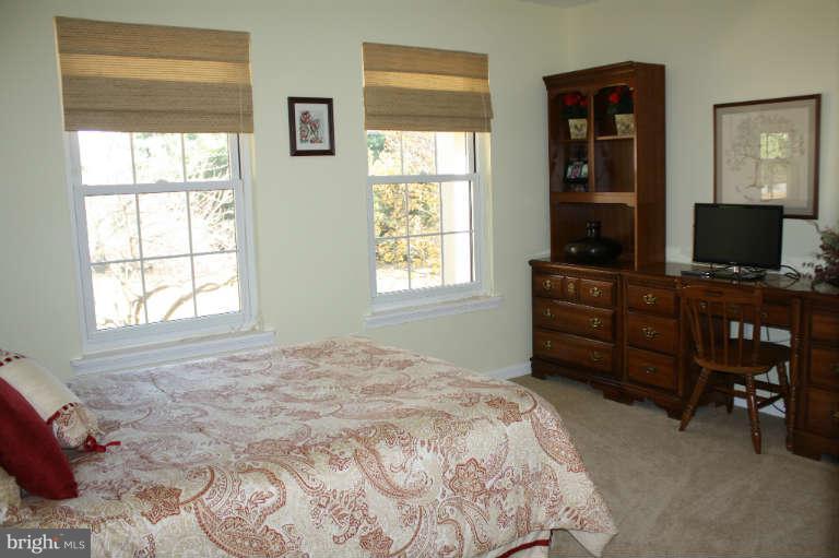5860 Cari Road Huntingtown, MD 20639 - Photo 16 of 26 Bedroom