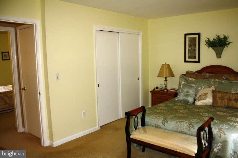 5860 Cari Road Huntingtown, MD 20639 - Photo 17 of 26 Bedroom (Master)