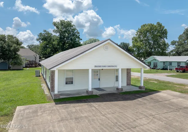 $199,500 | 211 South 1st, Iota, LA 70543
