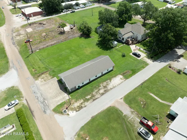 $199,500 | 211 South 1st, Iota, LA 70543