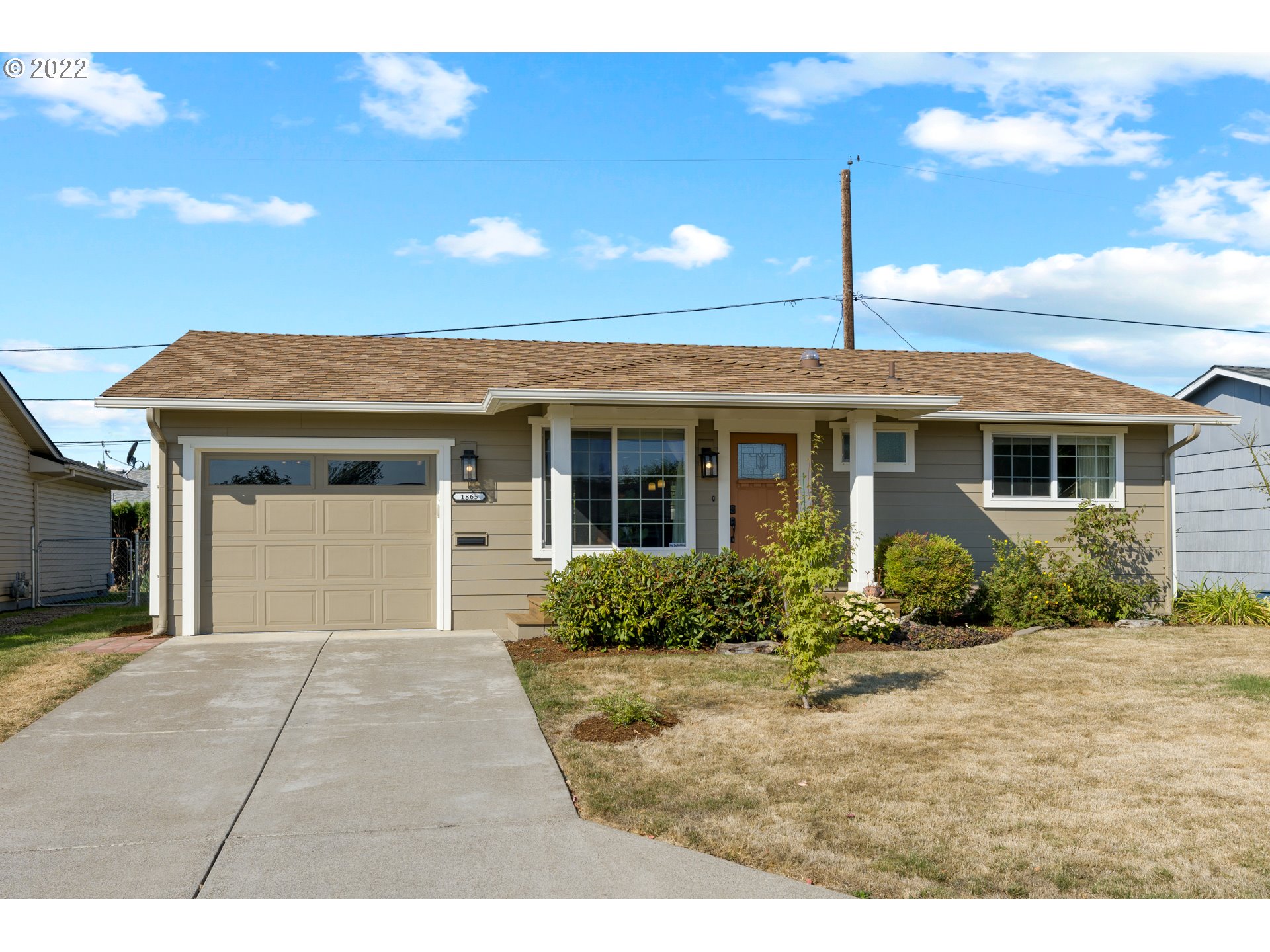 1865 Thompson Road Woodburn, OR 97071 - Photo 1 of 32 Gallery Image 1