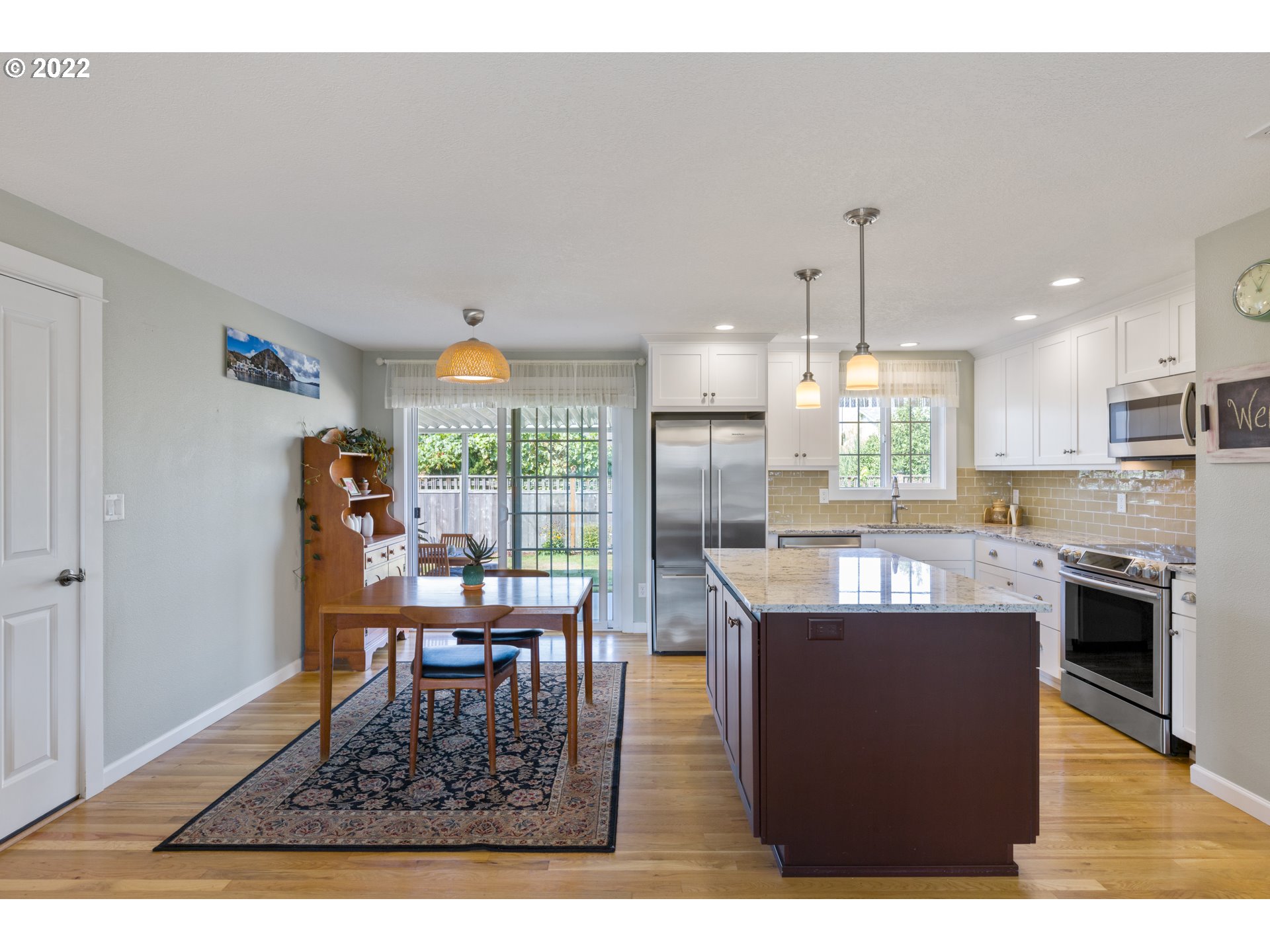 1865 Thompson Road Woodburn, OR 97071 - Photo 5 of 32 Gallery Image 5