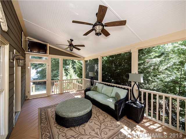 810 Millbrook Road Charlotte, NC 28211 - Photo 13 of 16 a living room with furniture and a large window