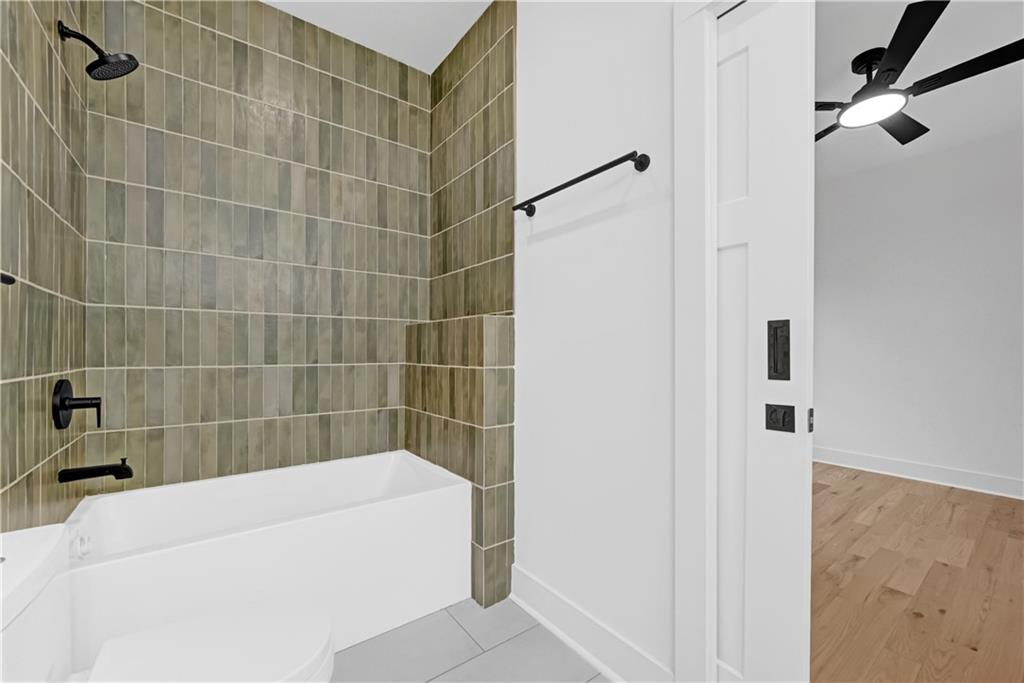 2893 Lavista Road Decatur, GA 30033 - Photo 29 of 37 a bathroom with a bathtub