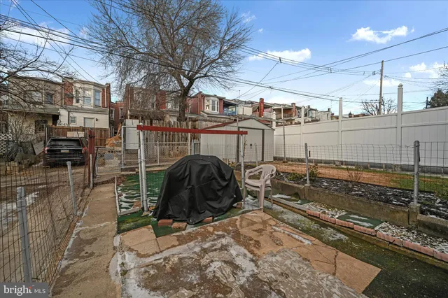 $160,000 | 335 Hollenbach Street, Reading, PA 19601