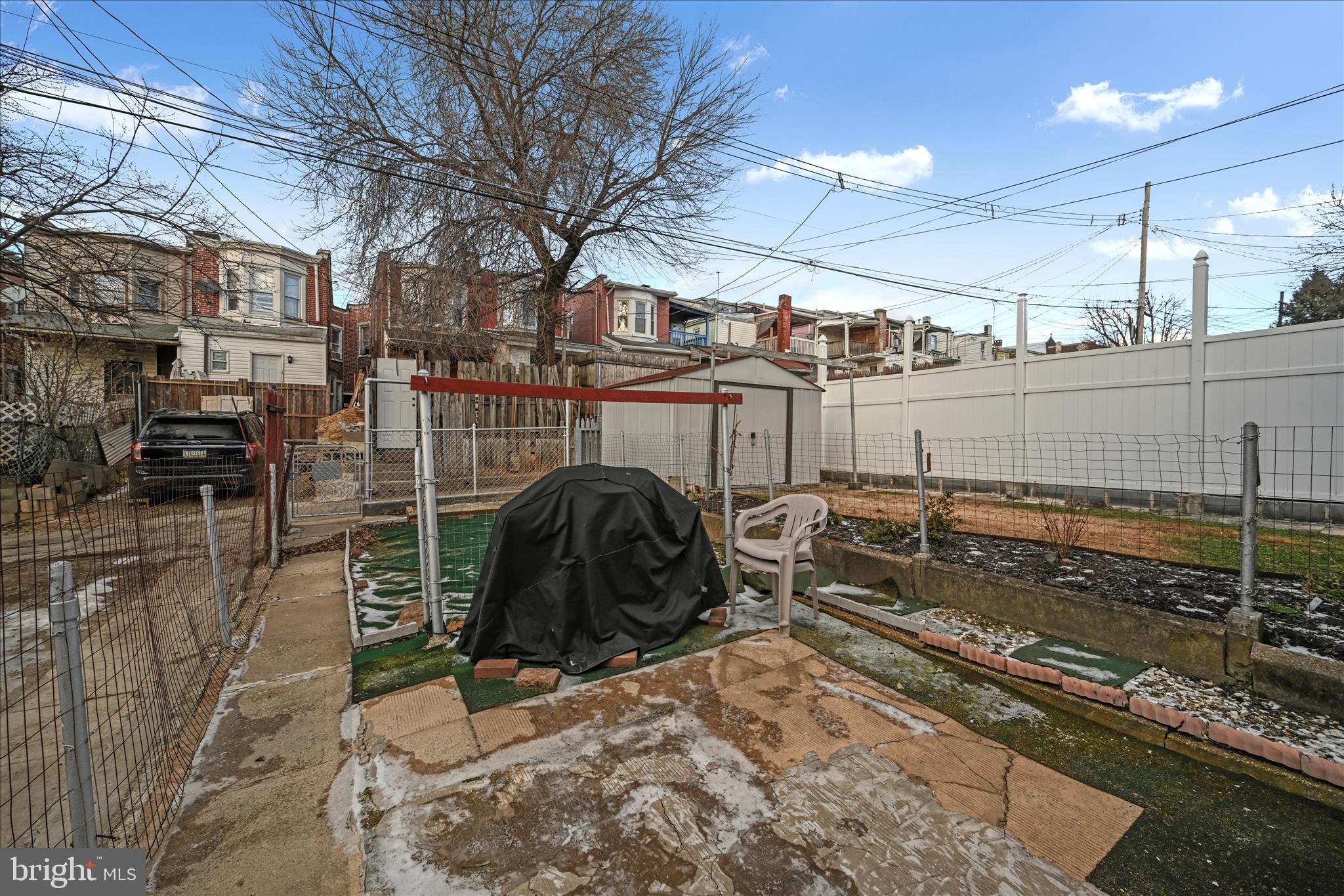 335 Hollenbach Street Reading, PA 19601 - Photo 24 of 26 Yard